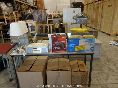 Lot #0717 (1 of 10)