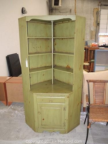 Lot #0759 (1 of 7)