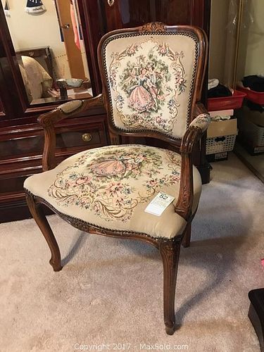 Lot #0052 (1 of 9)
