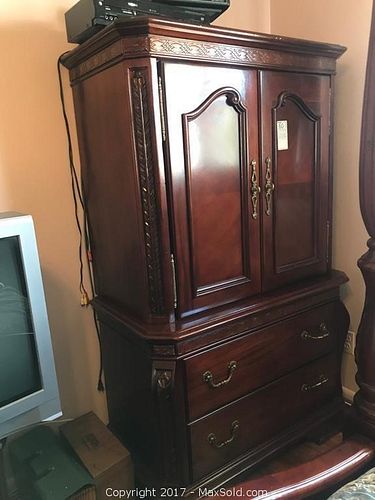 Lot #0060 (1 of 10)