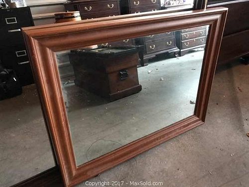 Lot #0048 (1 of 10)