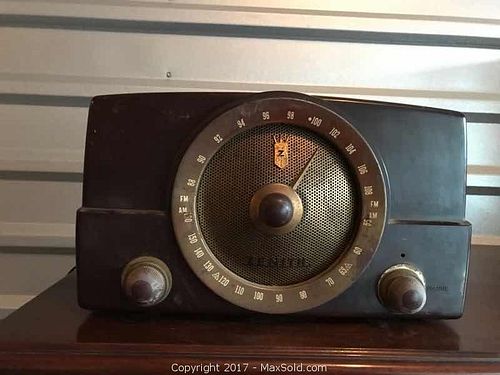 Lot #0049 (1 of 5)