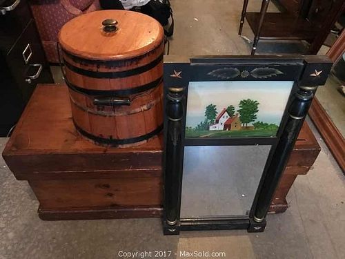 Lot #0052 (1 of 10)