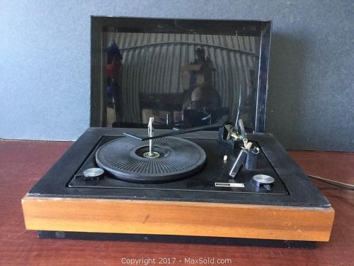 Lot #0002 (1 of 7)