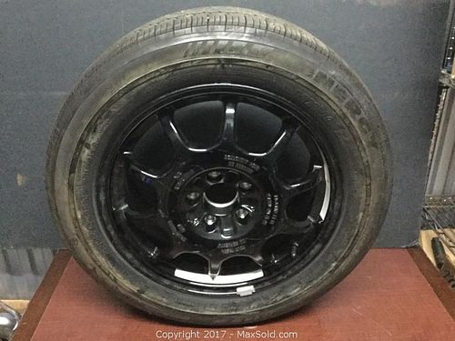 Lot #0009 (1 of 15)