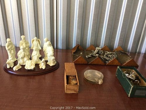 Lot #0038 (1 of 16)