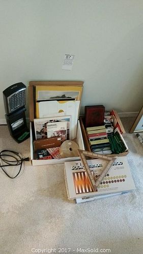 Lot #0087 (1 of 17)