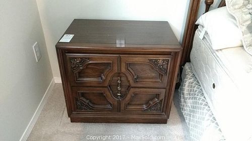 Lot #0097 (1 of 11)