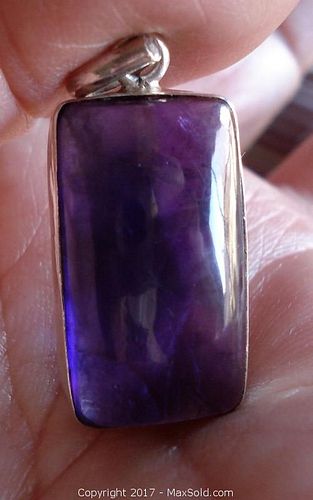 Lot #0081 (1 of 2)