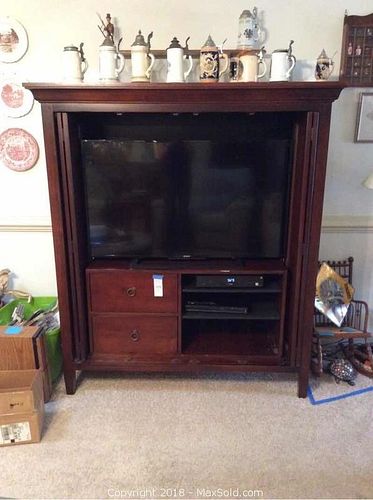 Lot #0159 (1 of 5)