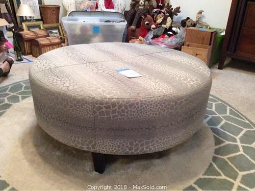 Lot #0160 (1 of 4)