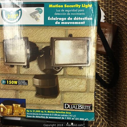 Lot #0083 (1 of 3)