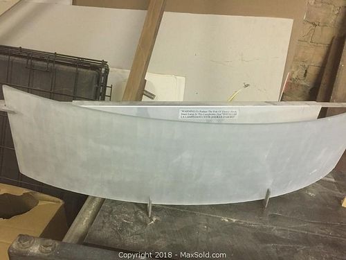 Lot #0098 (1 of 3)