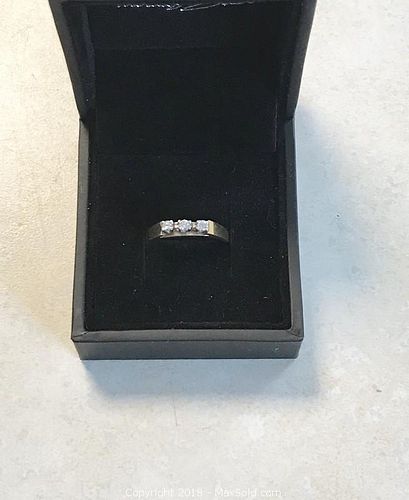 Lot #0011 (1 of 1)
