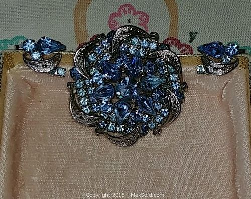 Lot #0068 (1 of 5)