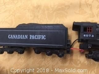 Lot #0103 (1 of 8)