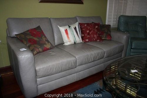 Lot #0388 (1 of 7)