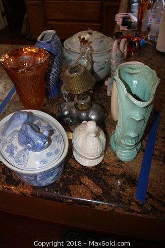 Lot #0402 (1 of 13)