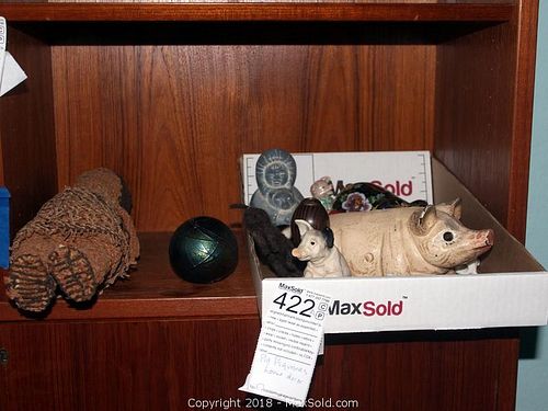 Lot #0422 (1 of 12)