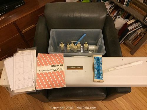 Lot #0005 (1 of 13)