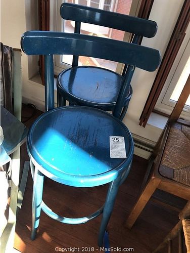 Lot #0025 (1 of 9)