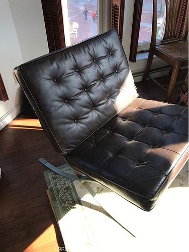 Lot #0026 (1 of 13)