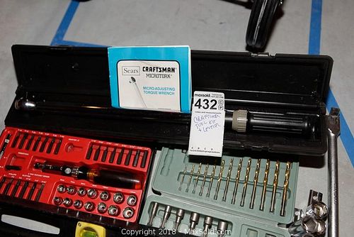 Lot #0432 (1 of 7)