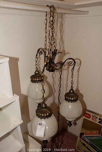 Lot #0481 (1 of 5)