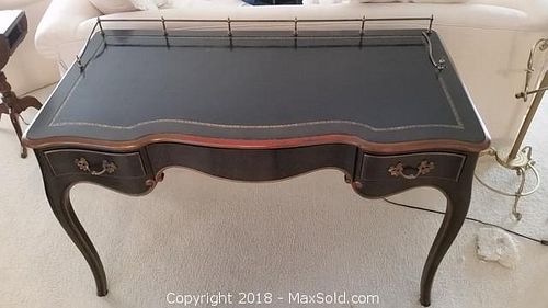 Lot #0487 (1 of 10)