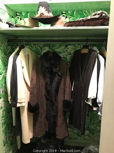Lot #0593 (1 of 19)