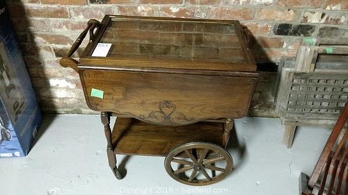 Lot #0553 (1 of 11)