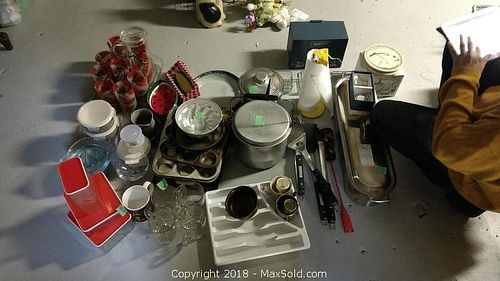 Lot #0560 (1 of 16)