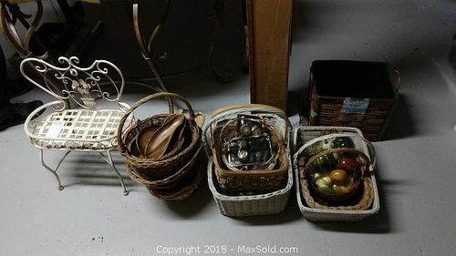 Lot #0565 (1 of 13)