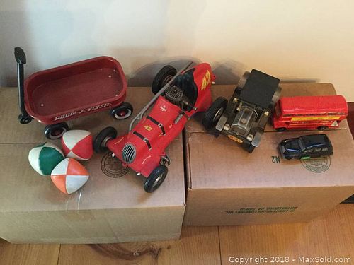 Lot #0251 (1 of 9)