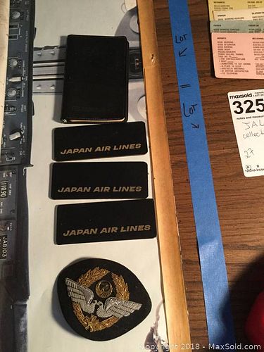 Lot #0324 (1 of 17)