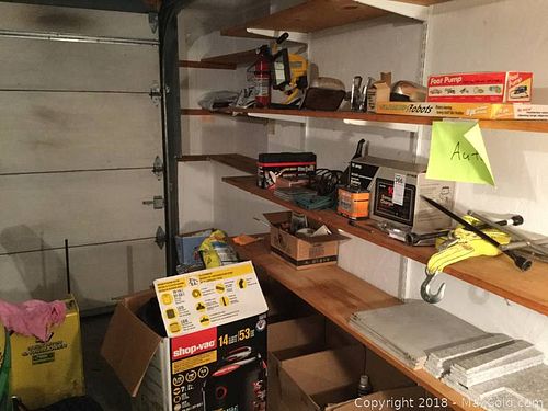 Lot #0366 (1 of 11)