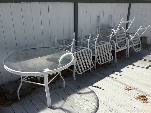 Lot #0375 (1 of 7)