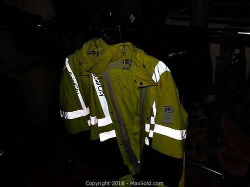 Lot #0069 (1 of 10)