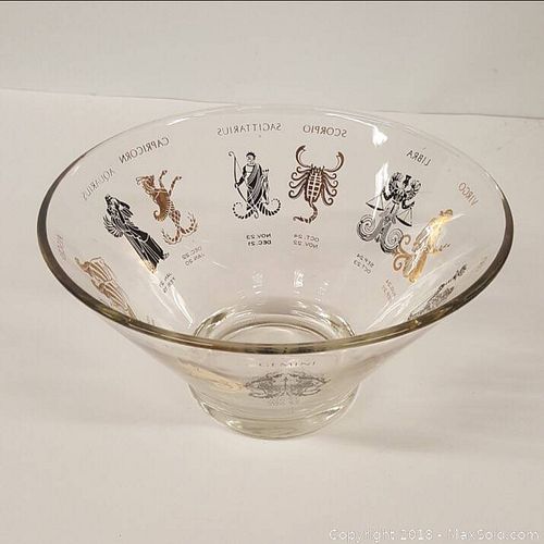 Lot #0025 (1 of 4)
