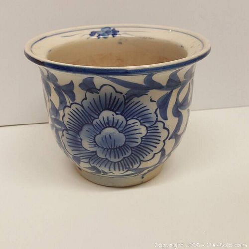 Lot #0051 (1 of 4)