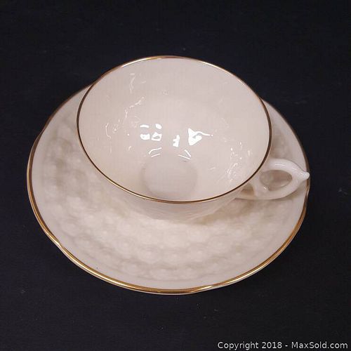 Lot #0059 (1 of 6)