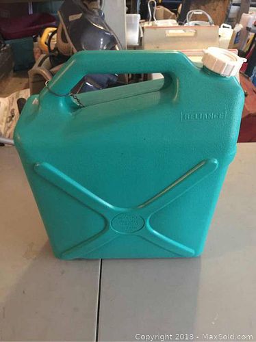 Lot #0102 (1 of 5)