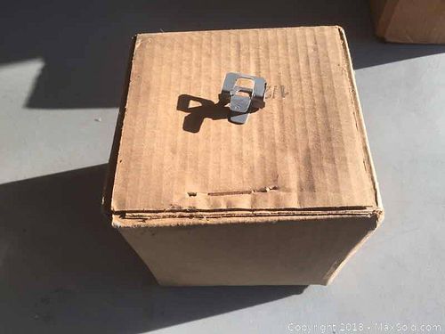 Lot #0155 (1 of 3)
