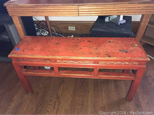 Lot #0018 (1 of 10)