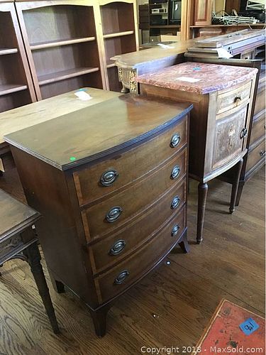 Lot #0021 (1 of 19)