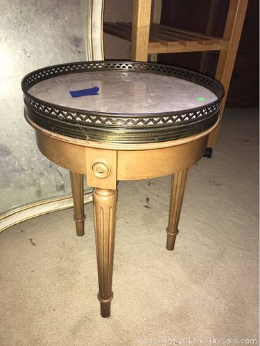 Lot #0127 (1 of 10)