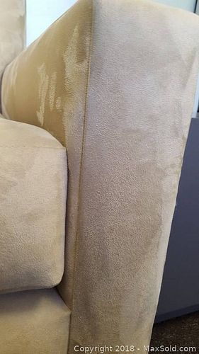 Lot #0051 (1 of 4)