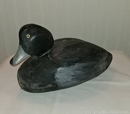 Lot #0124 (1 of 4)
