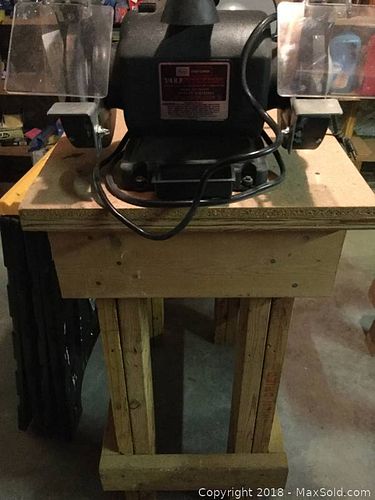 Lot #0177 (1 of 5)