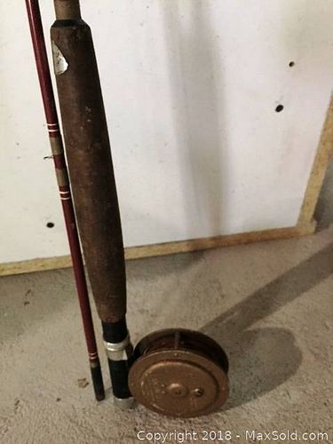 Lot #0010 (1 of 3)